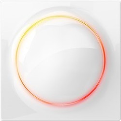 FIBARO włącznik Walli...
