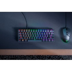 Razer Huntsman Mini 60%...